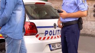 Poliţist din Iaşi, reţinut după ce a luat mită în trafic. Şoferul a fost cel care "l-a dat în vileag" pe agent