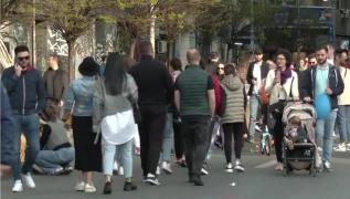 "Legea mersului pe jos" a fost aprobată. De când vor trebui marile oraşe să încurajeze mişcarea şi să reducă poluarea pe străzi