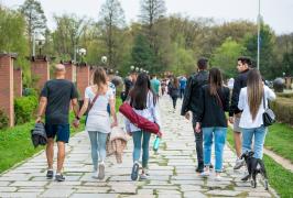 Val de căldură peste România, urmat de furtuni violente. Săptămâna viitoare se anunţă temperaturi de până la 28 de grade Celsius 