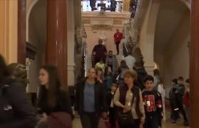 Noaptea Muzeelor 2023. Mii de români la cele mai interesante atracții din țară. "Ne bucurăm foarte tare că e un astfel de eveniment, mai ales pentru cei mici"