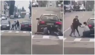 "Mamă, ce-i dă!" Bătaie între șoferițe, în mijlocul unei străzi din Maramureş. Trei tinere și-au oprit mașinile și au început să-și împartă pumni și picioare