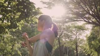 Când e cel mai indicat să ne expunem la lumina soarelui pentru a ne "încărca" bateriile