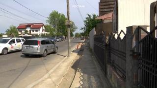 Oraşul în care au făcut de două ori lucrările invers: mai întâi au asfaltat străzile, apoi le-au spart pentru a băga cablurile