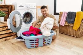 Spaniolii pregătesc o aplicație ca să afle dacă bărbații fac treabă prin casă