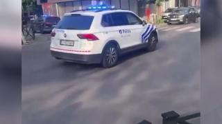 Român suspect de furt, urmărit peste 30 de minute de poliţia belgiană. Bărbatul a fost oprit după ce poliţiştii au folosit armele