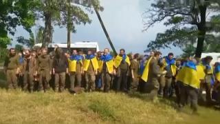 Peste 100 de soldaţi capturaţi la Bahmut, redaţi Ucrainei. Kievul nu a dezvăluit ce a oferit în schimbul lor. Între timp, Rusia continuă bombardamentele