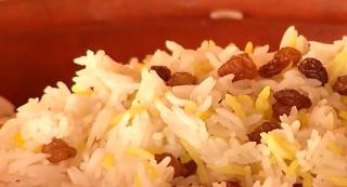 Micii de la Obor au concurenţă serioasă. O terasă cu specific asiatic s-a deschis recent în zonă