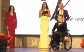 Atipic Beauty, ediţia 35. Cei 12 tineri aflaţi în scaune rulante au strălucit pr podium, în ţinutele unor designeri renumiţi
