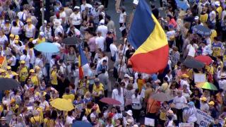 Greva profesorilor, suspendată. Deca: "E o victorie. Avem o finanţare fără precedent". Cresc salariile pentru debutanţi