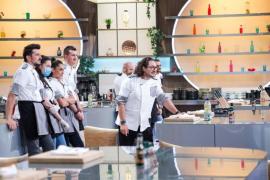Seară decisivă la Chefi la cuțite: urmează ultimul battle și anunțarea semifinaliștilor sezonului 11! Echipa lui Chef Dumitrescu, învingătoare, într-o ediție lider de piață