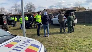 Traficant de minori, prins cu focuri de armă. Bărbatul de 37 de ani a fost împuşcat de oamenii legii în picior