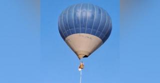 Un balon cu aer cald a luat foc după ce s-a ridicat de la sol, iar apoi s-a prăbuşit, în Elveţia. 7 răniţi, dintre care 3 în stare gravă