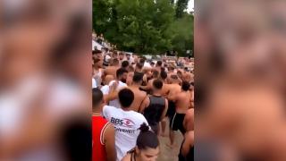 Bătaie generală la o piscină din Germania. 40 de persoane au fost implicate: de la ce a pornit scandalul
