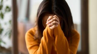 Ţara în care tinerii se întorc la credinţă. Merg în număr record să se roage, pentru a-şi găsi un loc de muncă