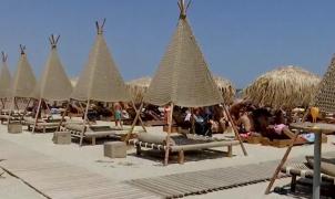 Paradisul există şi-n România. Cum arată plajele ca-n Mexic sau Grecia din nordul litoralului: turiştii sunt trataţi regeşte