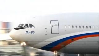 Avion rusesc în România. 40 de diplomaţi şi funcţionari se întorc la Moscova, la bordul unei aeronave trimise special