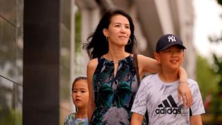 Afacerea de succes deschisă de o familie de chinezi la noi. "Nu știu de ce multe români zice că România nu este bine, mie place foarte multe"