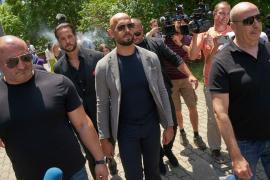 Frații Tate, dar şi cele două complice ale lor, rămân în arest la domiciliu