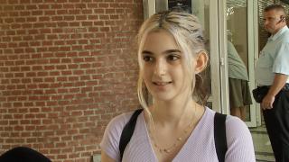 Vrea salariu de 4.000 de euro la finalul facultăţii. Unde plănuieşte să se angajeze Daria peste 3 ani