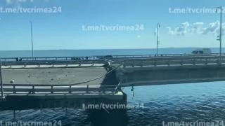 Moscova acuză Kievul de "terorism" după ce podul Kerci a fost atacat cu drone, iar doi civili au murit. Rusia crede că atacul a fost susţinut de Occident