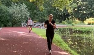 Românii, printre cei mai leneşi din Europa: 6 din 10 nu fac deloc mişcare. Cei care o fac, vor să arate bine, nu să fie sănătoşi