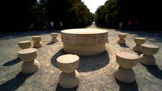 Operele lui Constantin Brâncuși ar putea ajunge în Patrimoniul UNESCO. O comisie de la Paris a mers la Târgu Jiu să vadă sculpturile