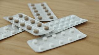 Copil de doi ani, transferat de urgență la spitalul din Iași. Micuțul ar fi înghițit accidental medicamentele pentru tensiune ale unei rude