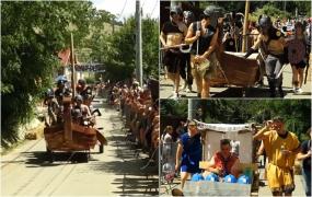 Concurs de vehicule improvizate în Harghita: De la maşinuţa Flinstone, la corabie pe roţi