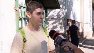 A luat 9,45 la Evaluarea Naţională, însă nu a intrat la niciun liceu dintre cele alese. Ce opţiuni mai are acum, în a doua etapă a repartizării