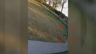 Momentul în care un tânăr de 23 de ani din Argeş este zdrobit de o poartă de fotbal care cade peste el. Băiatul nu a avut nicio şansă