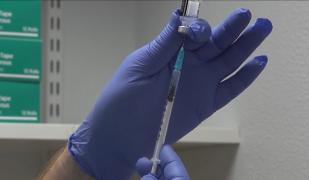 Rata vaccinării, în cădere liberă: doar Papua Noua Guinee şi Sudanul de Sud stau mai prost decât România. Ce spun medicii după protestul din faţa Ministerului Sănătăţii