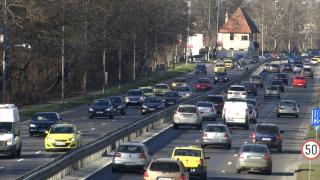 Vești bune pentru milioane de șoferi asigurați de Euroins. Polițele lor ar putea fi valabile până la finalul anului. Experții trag un semnal de alarmă după anunțul ASF