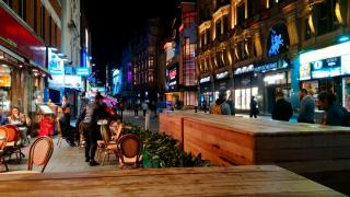 Lovitura dată de restaurantele din Barcelona turiștilor și localnicilor. Ce nu mai au voie să facă