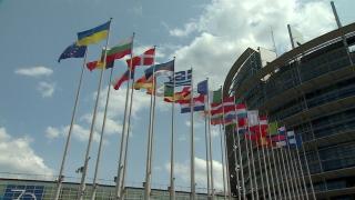 Comisia Europeană cere României măsuri fiscale mult mai dure. Taxele şi impozitele pregătite de Guvern nu vor acoperi gaura din buget