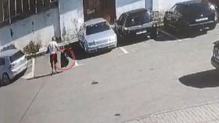 Amendaţi după ce au abandonat 3 animale. Unul dintre bărbaţi, surprins în timp ce arunca un sac cu două pisici, într-o parcare din Suceava