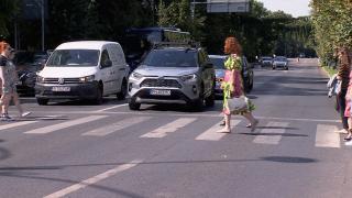 Șoferii sfătuiți să nu aștepte până în ultima zi de valabilitate să încheie noi polițe RCA. Plafonarea prețurilor ar putea fi valabilă până în 2024