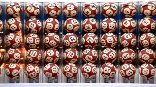 A dat lovitura la loto şi a câştigat 1 milion de euro, dar nu e de găsit. Francezii i-au dat un ultimatum