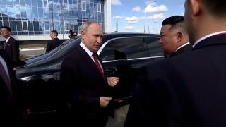 Putin i-a arătat limuzina lui Kim Jong Un. Liderul nord coreean a jurat credinţă Rusiei. Phenianul ar avea milioane de obuze de artilerie și rachete vechi