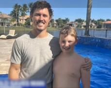 Un băiat de 12 ani din Florida a salvat un bărbat de la înec cu ajutorul manevrelor de resuscitare învăţate într-un serial