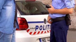 Bărbat bătut cu bestialitate în plină stradă, la Constanţa. Agresorii sunt doi cămătari, tată şi fiu: victima le datora bani