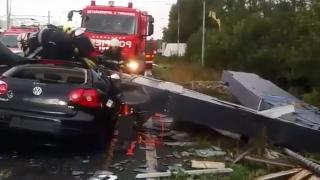 Închisoare cu suspendare pentru moartea lui Vlad, tânărul strivit în propria maşină de poarta de intrare în Timişoara