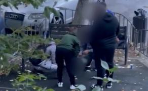 Au dat şcoala pe zaruri. Cinci elevi, niciunul mai mare de 16 ani, prinși că jucau barbut lângă liceu