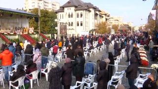 Pelerinaj la Sfânta Parascheva 2023. Sute de mii de credincioşi sunt aşteptaţi la procesiunea prelungită. Vor fi aduse şi moaştele unui sfânt grec