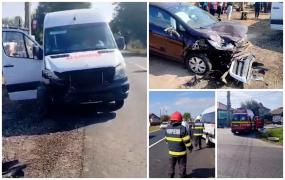Şase persoane rănite, după ce un microbuz cu 18 copii a intrat în coliziune cu un autoturism. A fost activat Planul Roşu