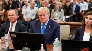 Procesul civil al lui Donald Trump. Cu 9 puncte avans în fața lui Biden, fostul președinte acuză o vânătoare de vrăjitoare: "Total ilegal"