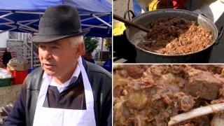 Cum se prepară tocanul de oaie, mâncarea ciobanilor de odinioară: "De când Dumnezeu a lăsat oaia pe pământ"