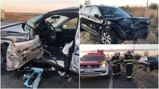 Şoferiţă încarcerată, după un accident înfiorător pe Centura Lugojului. Două maşini s-au ciocnit violent, una a fost aruncată în afara şoselei