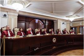Undă verde pentru noile taxe şi impozite. CCR: Proiectul de lege este constituţional