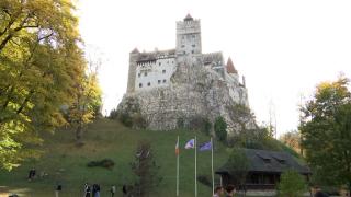 "Este locul perfect pentru Halloween." După isteria petrecerii lui Elon Musk de anul trecut, biletele pentru petrecerea de la Bran s-au terminat cu o lună înainte