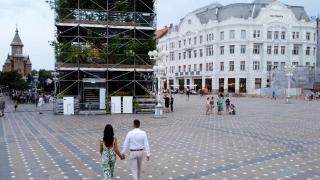 Schela cu peste 1.300 de plante din Timişoara atrage turiştii ca un magnet. "Grădina urbană" ar putea fi reprodusă şi în alte oraşe din ţară